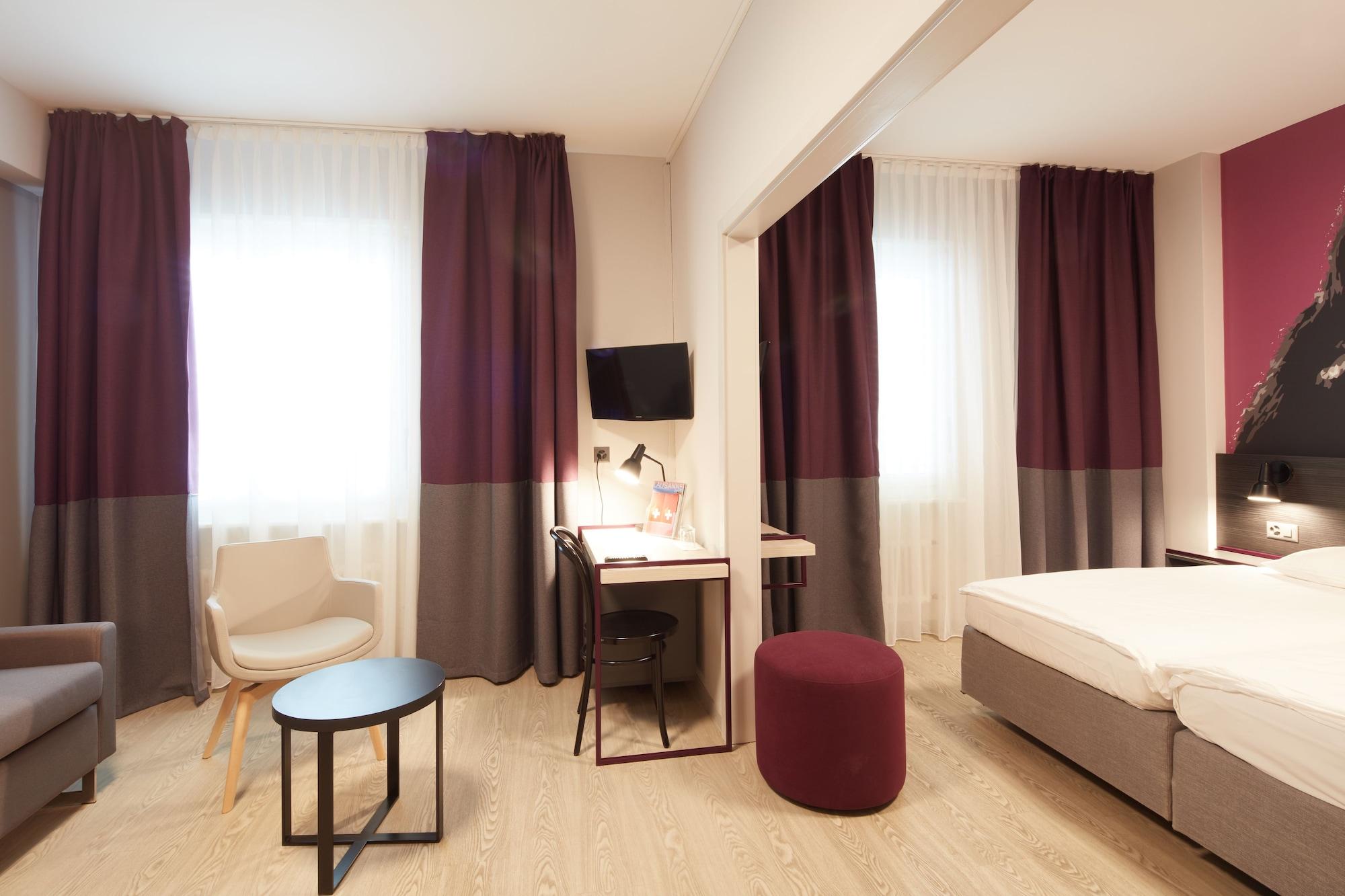 Hotel Crystal Lausana Exterior foto